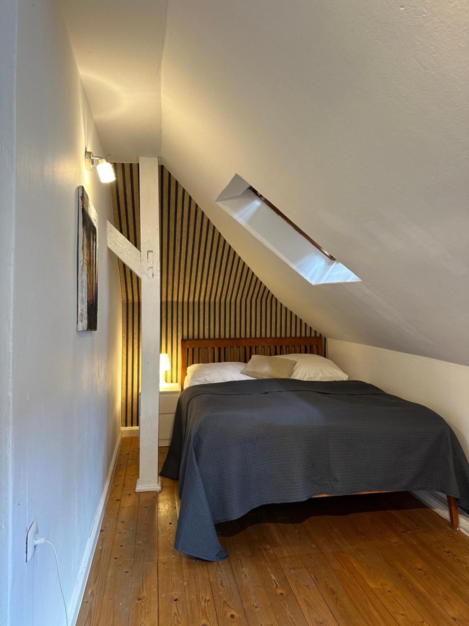 Schoenes City-Apartment Mit 2 Schlafzimmer, Parkplatz, Ruhig Und Hell, D46-Dg オルデンブルク エクステリア 写真